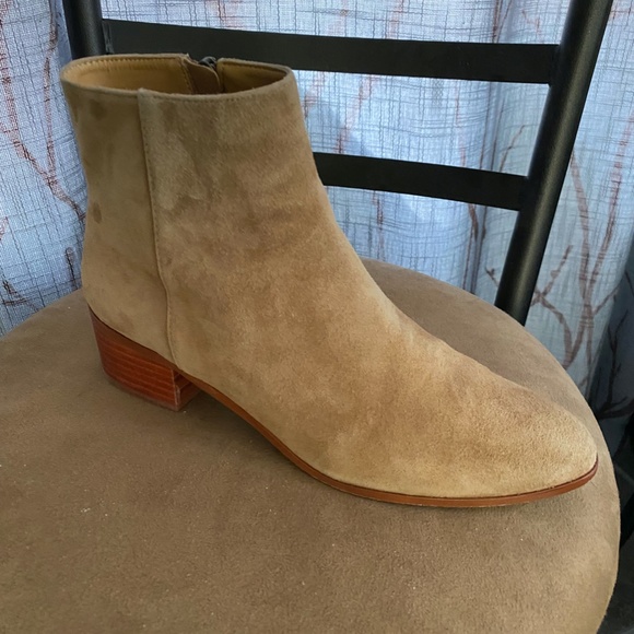 JCREW FACTORY Walker Suede Boots - Picture 6 of 9